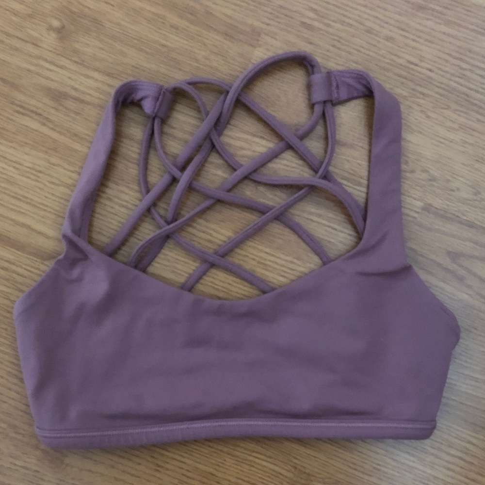 Lululemon Free To Be Bra Size 2